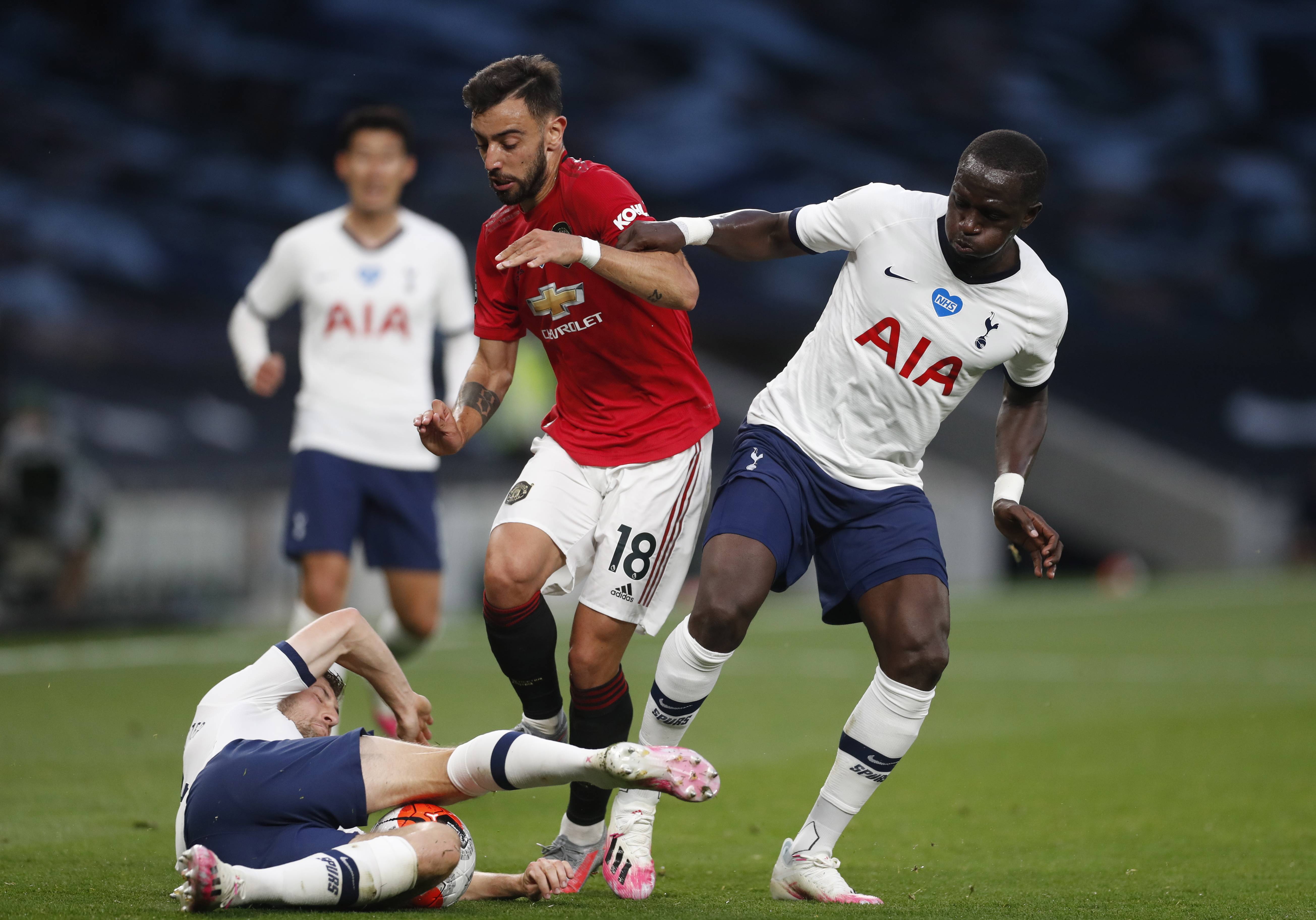 坛崭露头角 坛崭露头角